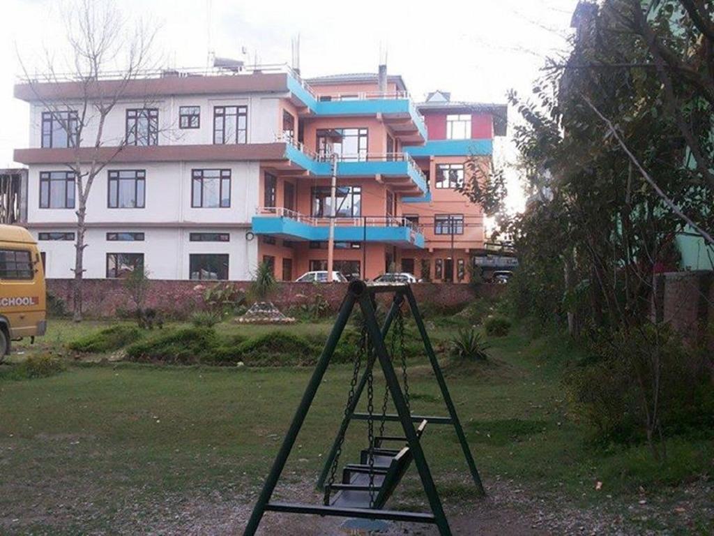 Himgiri Resort Nagchala Exterior photo