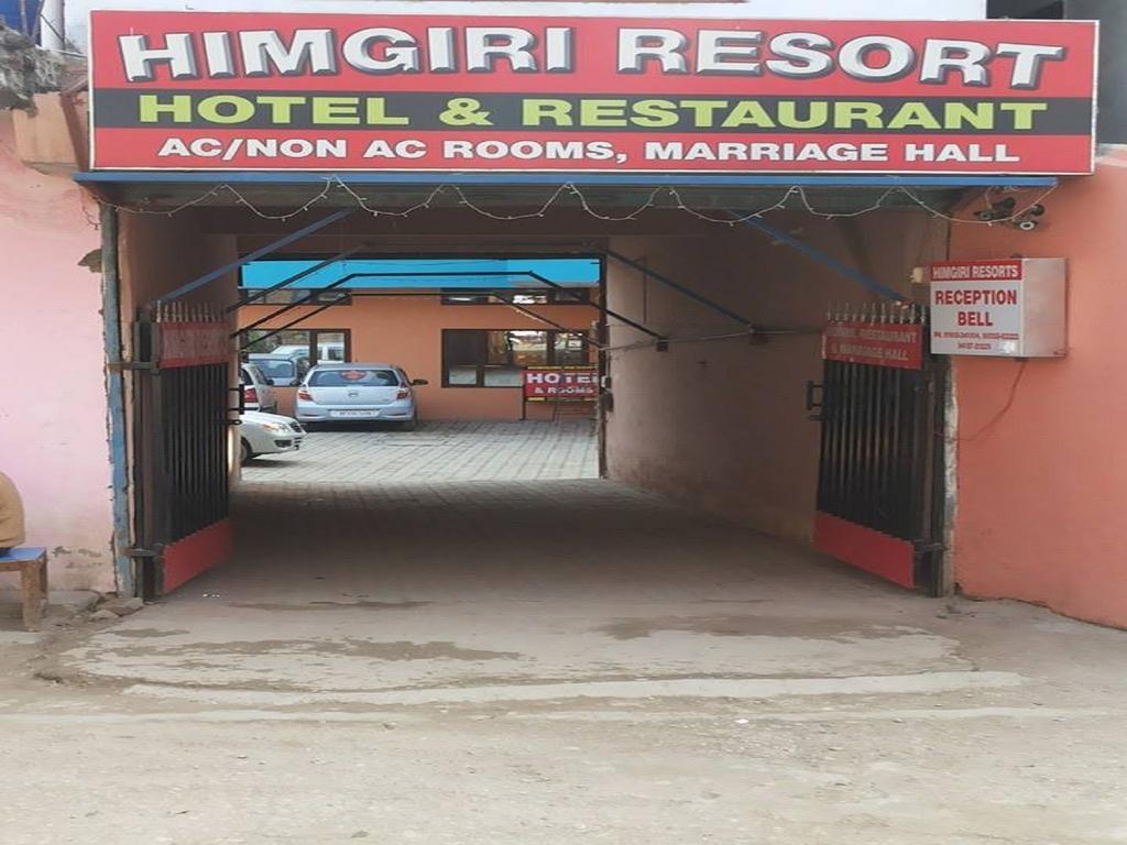 Himgiri Resort Nagchala Exterior photo