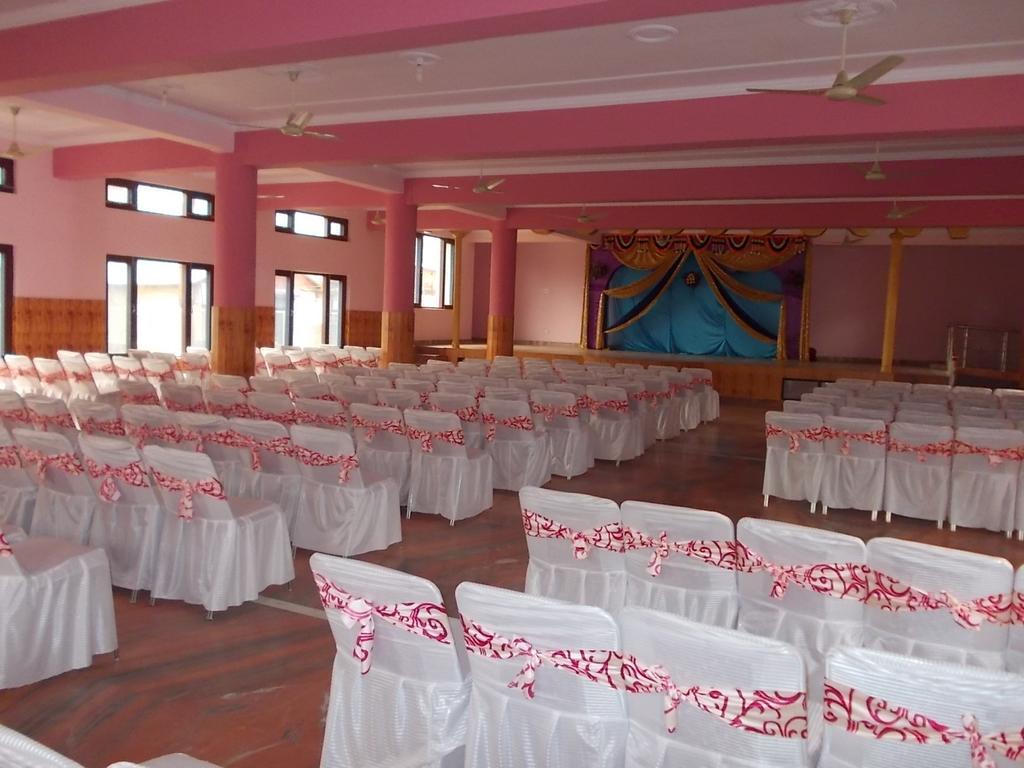 Himgiri Resort Nagchala Exterior photo